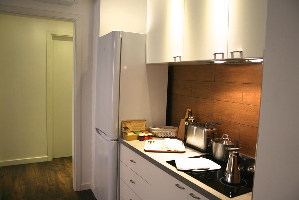 Domi Apartments Wellness Pompei Pompeia Quarto foto