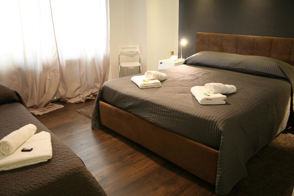 Domi Apartments Wellness Pompei Pompeia Quarto foto