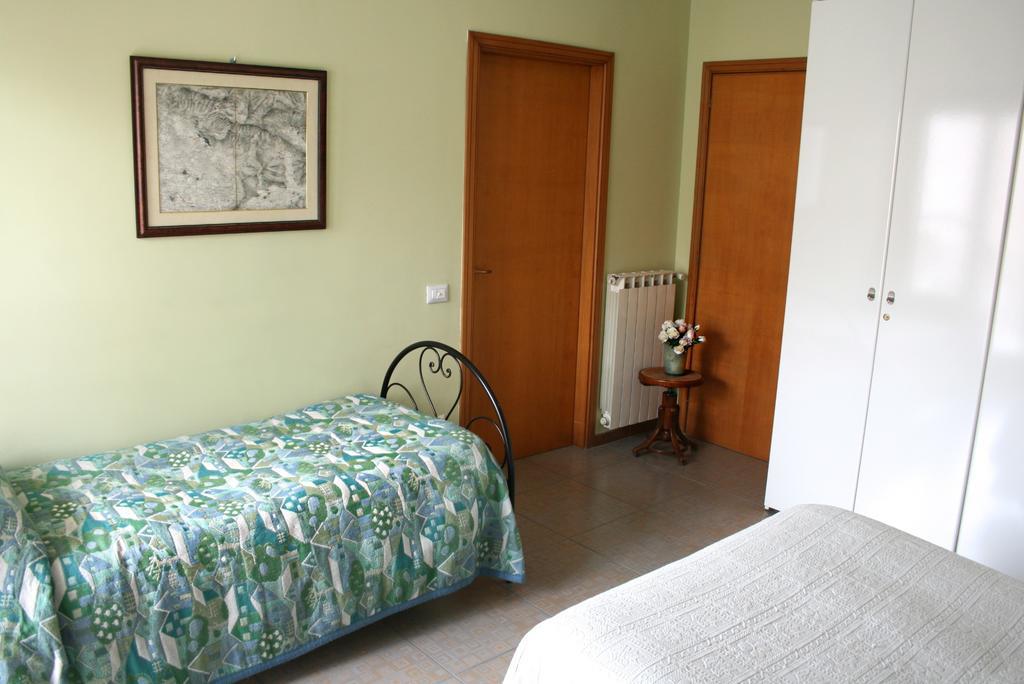 Domi Apartments Wellness Pompei Pompeia Quarto foto